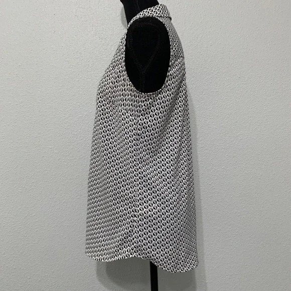 Talbots Nantucket Sleeveless Shirt Small Geometric Print Button Down - Picture 2 of 9